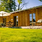 Alpenchalet Kogel - Blick Auf Toelz Und Ins Karwendel باد تولز